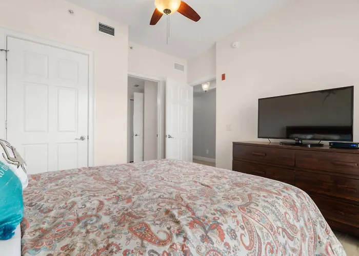 404 Bay Harbor